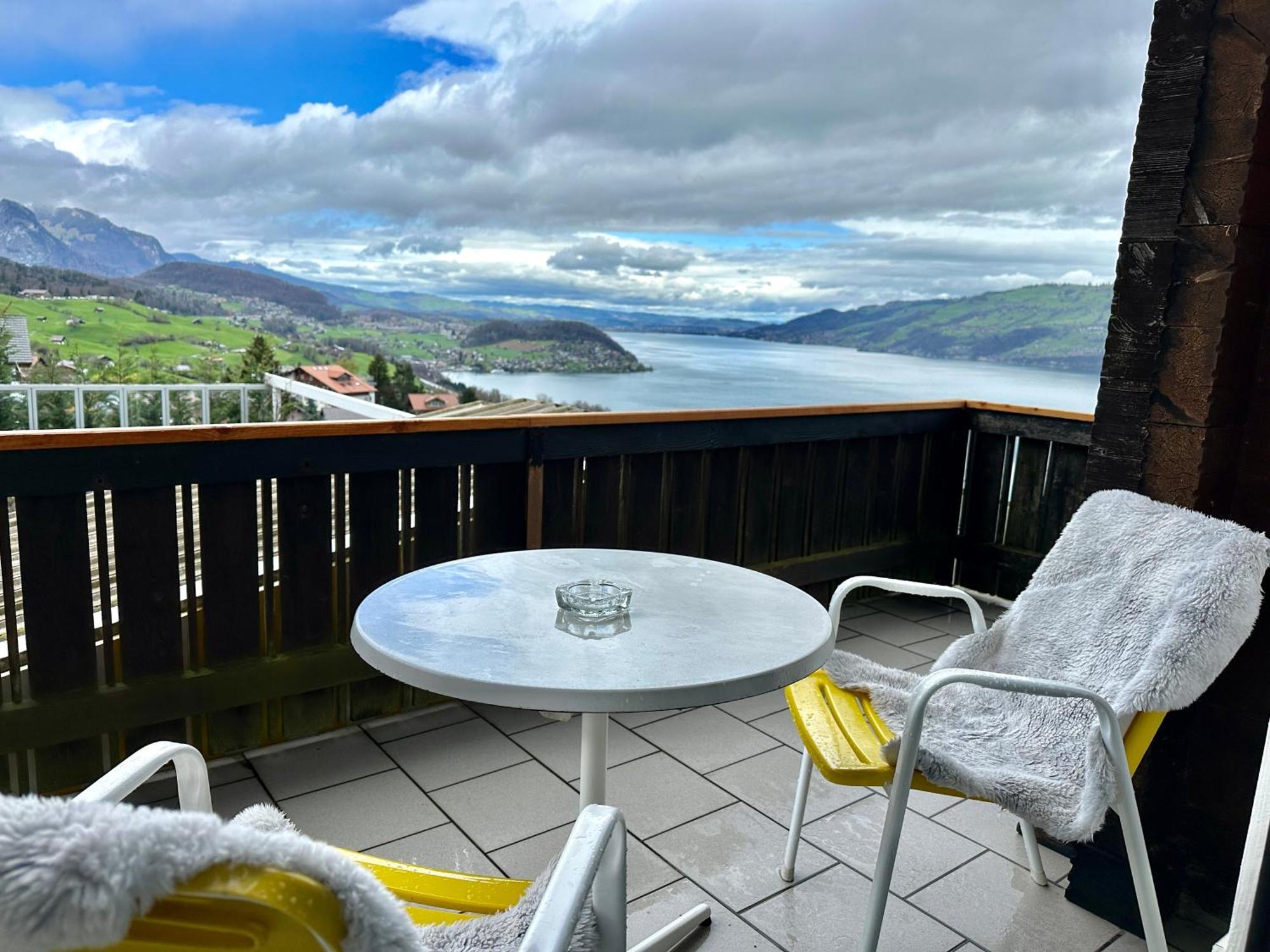 Apartment Eva's Seeblick Krattigen