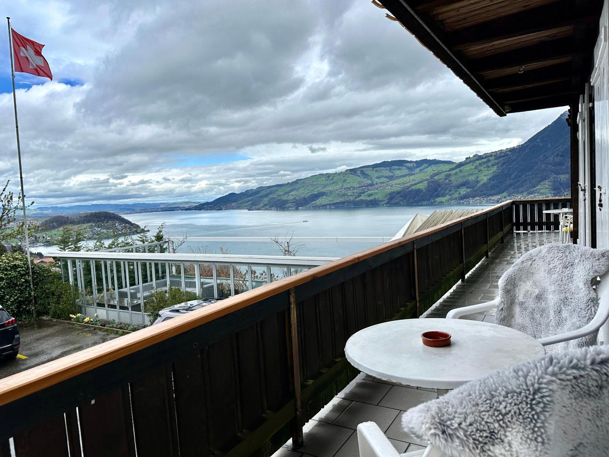 Eva's Seeblick Apartamento Krattigen